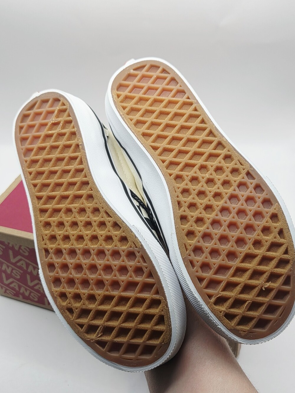 VANS Comfycush Slip-on  Checkerboard Black White Unisex Kids  US Size  1 Shoes - Picture 4 of 6